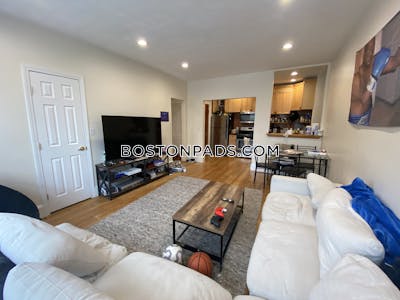Brookline Spacious 4 bed 3 bath available NOW on Babcock St in Brookline!   Coolidge Corner - $6,300
