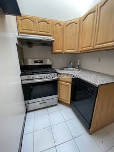 Fort Hill 4 Beds 2 Baths Boston - $5,000