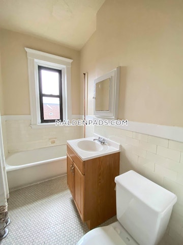 Malden Apartments | Malden studio located on Washington street in