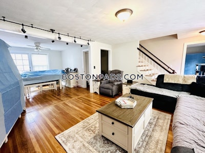 Brookline Apartment for rent 3 Bedrooms 3 Baths  Chestnut Hill - $5,900