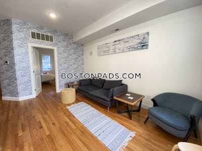 Fort Hill Beautiful 4 bed 2 bath with laundry on site!! Boston - $6,100 No Fee