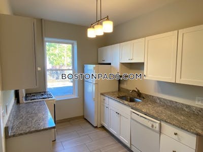 Allston Apartment for rent 5 Bedrooms 2 Baths Boston - $6,625