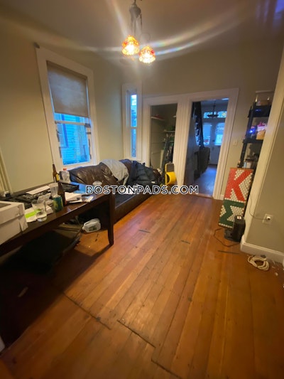 Mission Hill 6 Beds 2.5 Baths Boston - $9,600 No Fee